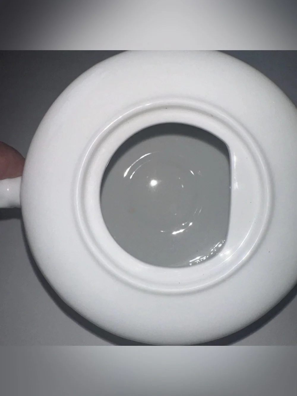 Rosanna Kings Road Redux Royal Gold Crown Porcelain Teapot + Lid Large 6 Cup